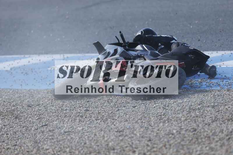 Archiv-2025/02 28.-31.01.2025 Moto Center Thun Jerez/gruen-green/81